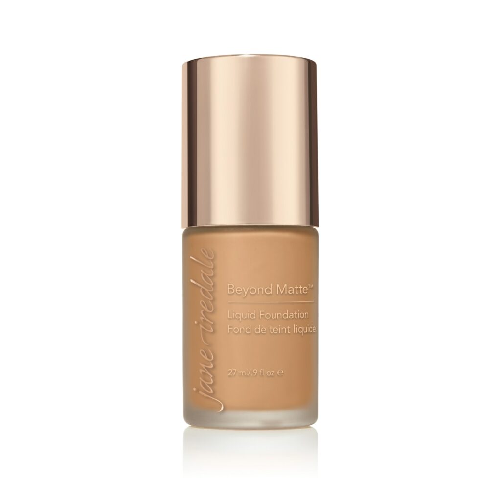 Beyond Matte Liquid Foundation von Jane Iredale Farbton M10 - Claresco Cosmetic