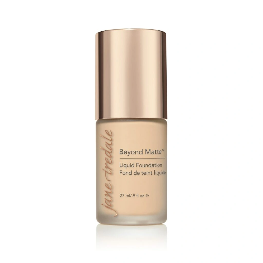 Beyond Matte Liquid Foundation von Jane Iredale Farbton M6 - Claresco Cosmetic